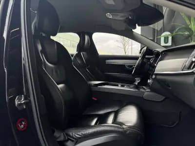 Vendo Volvo V90 2017 - 25490 EUR, 117800 km - AUTO.MOTO.pt