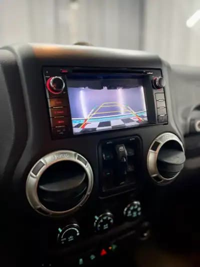 Sell Jeep Wrangler Unlimited 2016 - 42999 EUR, 111000 km - AUTO.MOTO.pt