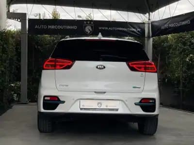 Sell Kia e-Niro 2021 - 33500 EUR, 69000 km - AUTO.MOTO.pt