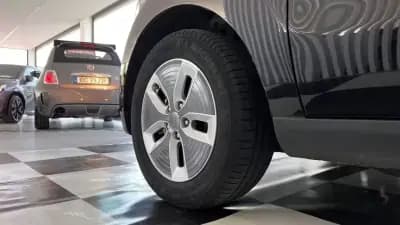 Sell Kia e-Soul 2018 - 14990 EUR, 106047 km - AUTO.MOTO.pt