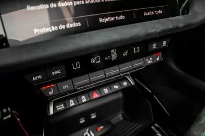 Sell Audi RS3 Sportback 2025 - 86900 EUR, 17138 km - AUTO.MOTO.pt