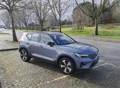Sell Volvo XC 40 2023 - 28500 EUR, 96000 km - AUTO.MOTO.pt