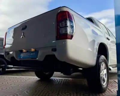 Vendo Mitsubishi L200 2022 - 30450 EUR, 82000 km - AUTO.MOTO.pt