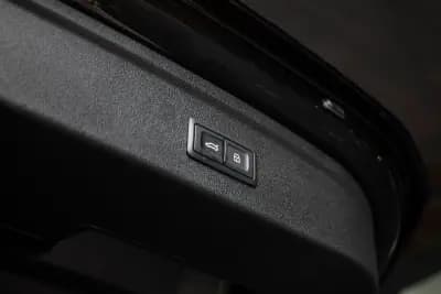 Sell Audi RS3 Sportback 2025 - 86900 EUR, 17138 km - AUTO.MOTO.pt