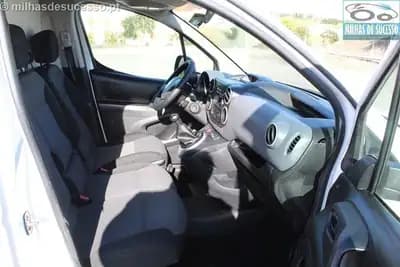 Sell Citroën Berlingo 2018 - 10500 EUR, 186000 km - AUTO.MOTO.pt