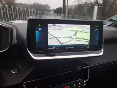 Sell Peugeot e-208 2021 - 16780 EUR, 61770 km - AUTO.MOTO.pt