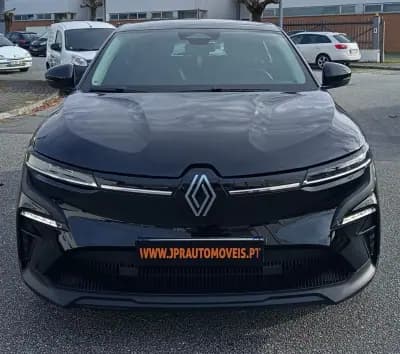 Vendo Renault Mégane E-Tech 2023 - 23490 EUR, 64900 km - AUTO.MOTO.pt