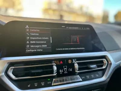 Vendo BMW 330 2019 - 30000 EUR, 210000 km - AUTO.MOTO.pt