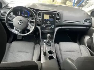 Sell Renault Mégane 2016 - 12500 EUR, 101000 km - AUTO.MOTO.pt