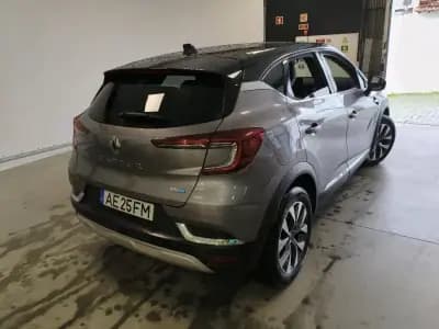 Sell Renault Captur 2020 - 18699 EUR, 92031 km - AUTO.MOTO.pt