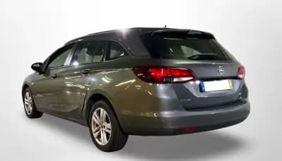 Sell Opel Astra Sports Tourer 2018 - 7990 EUR, 234500 km - AUTO.MOTO.pt