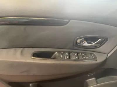 Vendo Renault Grand Scénic 2012 - 8899 EUR, 230000 km - AUTO.MOTO.pt