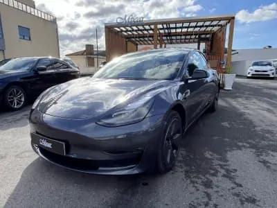 Vendo Tesla Model 3 2023 - 31950 EUR, 63000 km - AUTO.MOTO.pt