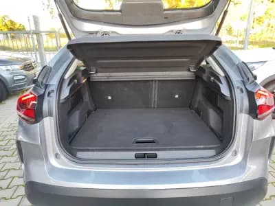 Vendo Citroën C4 2022 - 17900 EUR, 75500 km - AUTO.MOTO.pt