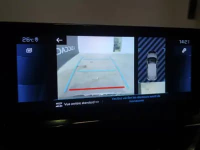 Vendo Peugeot 3008 2022 - 21990 EUR, 34669 km - AUTO.MOTO.pt