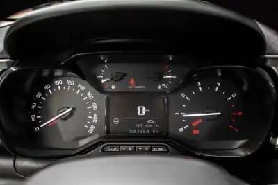 Sell Citroën C3 2024 - 13990 EUR, 21393 km - AUTO.MOTO.pt