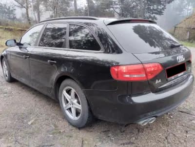 Vendo Audi A4 Avant 2014 - 15250 EUR, 170000 km - AUTO.MOTO.pt