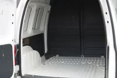 Vendo Volkswagen CADDY 2.0 TDI EXTRA AC 2019 - 12490 EUR, 199000 km - AUTO.MOTO.pt