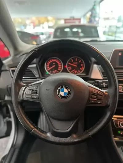 Vendo BMW 216 Active Tourer 2017 - 10990 EUR, 253813 km - AUTO.MOTO.pt