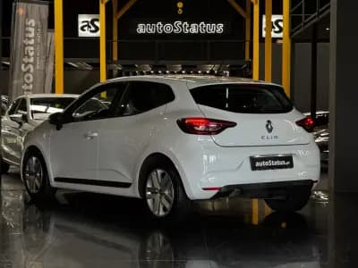 Vendo Renault Clio 2021 - 13490 EUR, 108000 km - AUTO.MOTO.pt