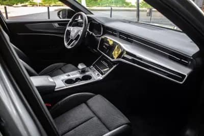 Sell Audi A6 Avant 2020 - 39750 EUR, 89963 km - AUTO.MOTO.pt