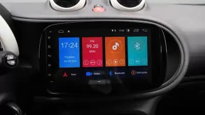 Vendo Smart Fortwo Cabrio 2017 - 11200 EUR, 73000 km - AUTO.MOTO.pt