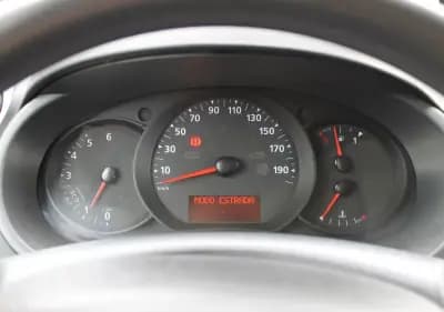 Vendo Renault Kangoo 2019 - 11900 EUR, 135000 km - AUTO.MOTO.pt