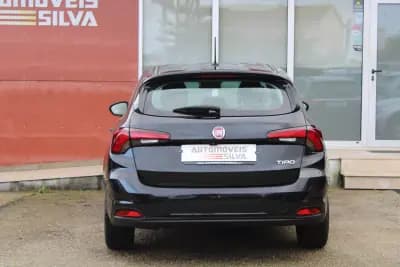 Sell Fiat Tipo Station Wagon 2022 - 12990 EUR, 106000 km - AUTO.MOTO.pt