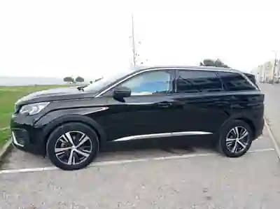 Sell Peugeot 5008 2020 - 24000 EUR, 68000 km - AUTO.MOTO.pt