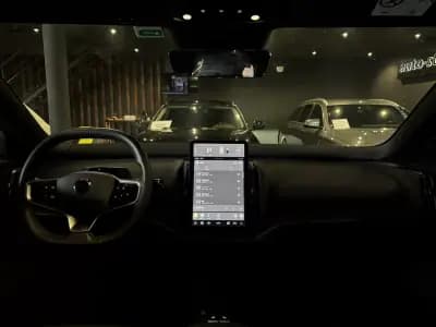 Sell Volvo EX30 2024 - 32990 EUR, 14200 km - AUTO.MOTO.pt