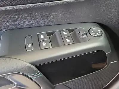 Sell Citroën C5 Aircross 2024 - 25700 EUR, 26251 km - AUTO.MOTO.pt