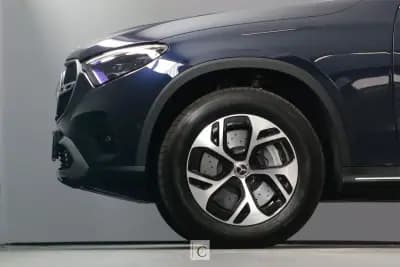 Vendo Mercedes-Benz GLC 300 2023 - 66500 EUR, 32000 km - AUTO.MOTO.pt