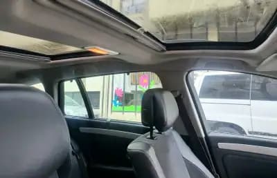 Vendo Renault Laguna Break 2008 - 4400 EUR, 247000 km - AUTO.MOTO.pt