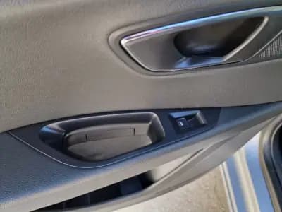 Sell SEAT Leon ST 2017 - 14999 EUR, 140289 km - AUTO.MOTO.pt