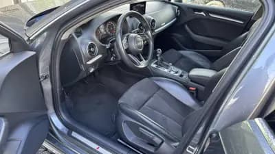 Vendo Audi A3 Sportback 2017 - 18999 EUR, 165021 km - AUTO.MOTO.pt