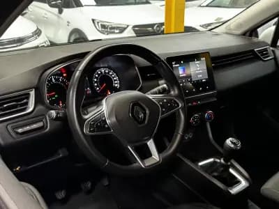 Vendo Renault Clio 2021 - 13490 EUR, 108000 km - AUTO.MOTO.pt