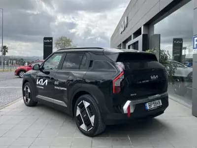 Vendo Kia EV3 2024 - 41500 EUR, 11000 km - AUTO.MOTO.pt