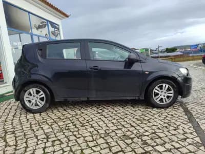 Vendo Chevrolet Aveo 2012 - 4990 EUR, 242000 km - AUTO.MOTO.pt