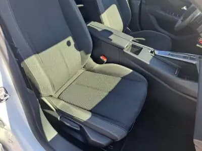 Vendo Peugeot 308 SW 2023 - 21990 EUR, 116470 km - AUTO.MOTO.pt