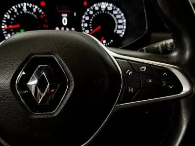 Vendo Renault Clio 2021 - 13490 EUR, 108000 km - AUTO.MOTO.pt