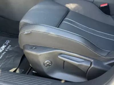 Vendo Opel Astra 2022 - 23990 EUR, 77000 km - AUTO.MOTO.pt