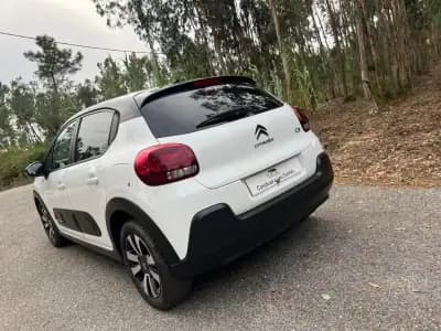Vendo Citroën C3 2021 - 11990 EUR, 120370 km - AUTO.MOTO.pt