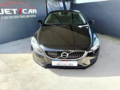 Vendo Volvo V40 2017 - 17490 EUR, 131420 km - AUTO.MOTO.pt