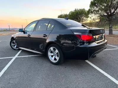 Vendo BMW 530 2003 - 12950 EUR, 367600 km - AUTO.MOTO.pt