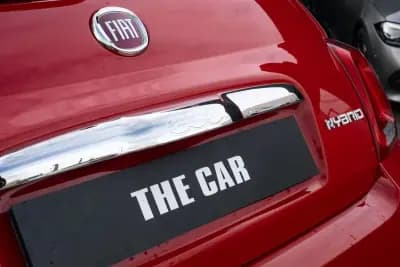 Vendo Fiat 500 2021 - 9999 EUR, 110500 km - AUTO.MOTO.pt