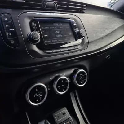 Vendo Alfa Romeo Giulietta 2016 - 10250 EUR, 172955 km - AUTO.MOTO.pt