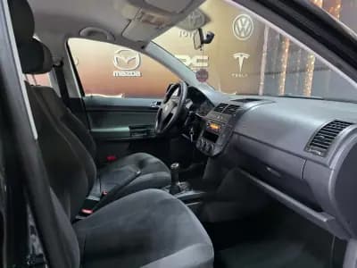 Vendo Volkswagen Polo 2008 - 5900 EUR, 155000 km - AUTO.MOTO.pt