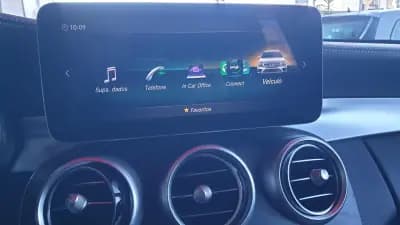 Vendo Mercedes-Benz C 300 2020 - 24999 EUR, 175000 km - AUTO.MOTO.pt