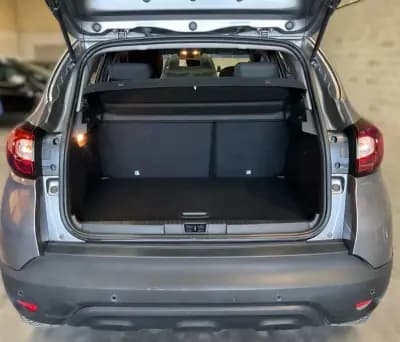 Vendo Renault Captur 2018 - 14995 EUR, 130700 km - AUTO.MOTO.pt