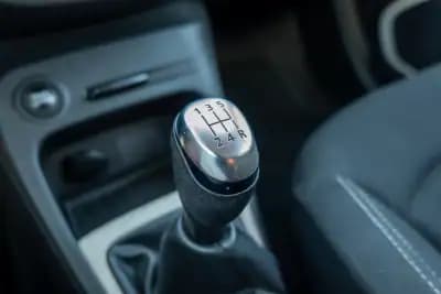 Vendo Renault Captur 2019 - 12500 EUR, 181000 km - AUTO.MOTO.pt